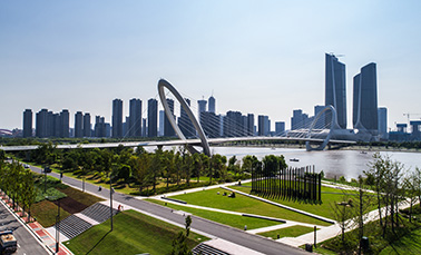南京·中新生态科技岛滨江风光带